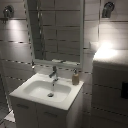 Blisko Plazy Podczele קולובז'ג