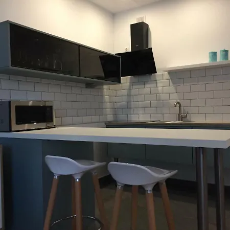 Blisko Plazy Podczele شقة *