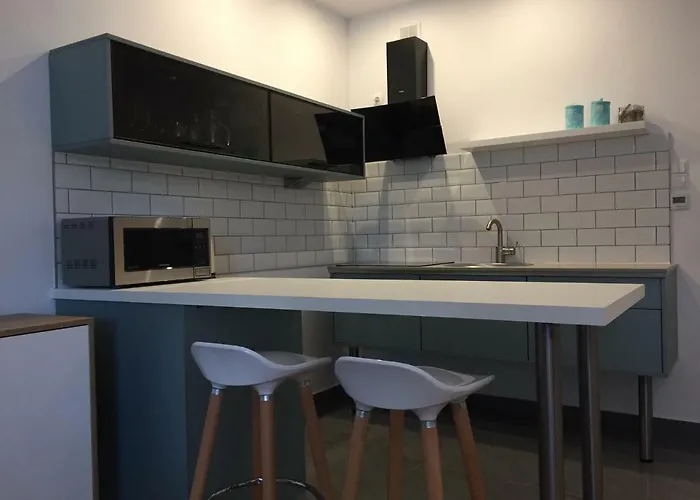 Blisko Plazy Podczele Apartamento *